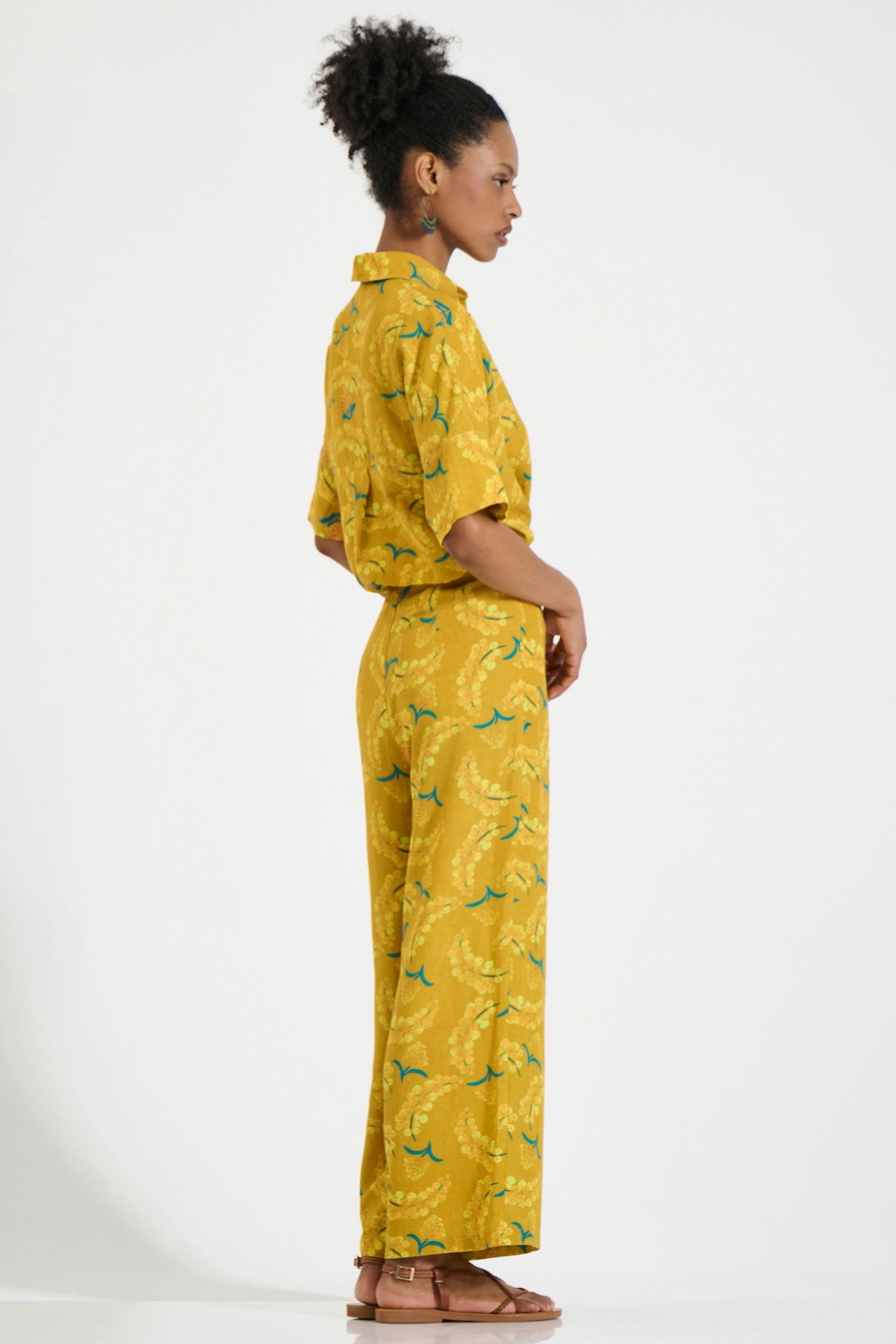 Cropped Pants